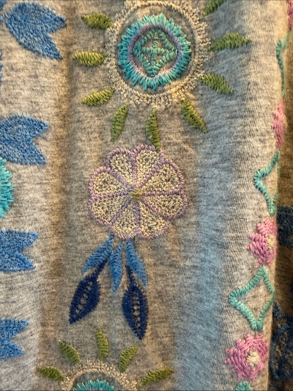 Johnny Was Grey Tee with Blue and Green Floral Embroidery - Picture 4 of 6
